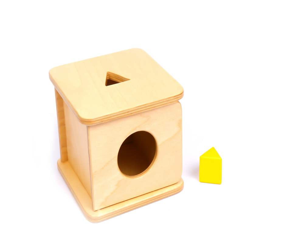 91013 Box mit Dreiecksprisma - Box with Triangle Prism Montessori edu fun edufun 