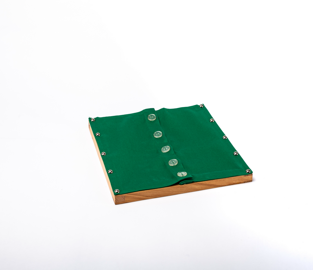 91028 Knopfrahmen Groß - Buttoning Frame Large Montessori – Edu-Fun GmbH